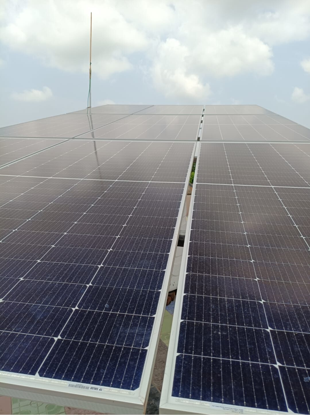 Efficient Rooftop Solar System for Homes